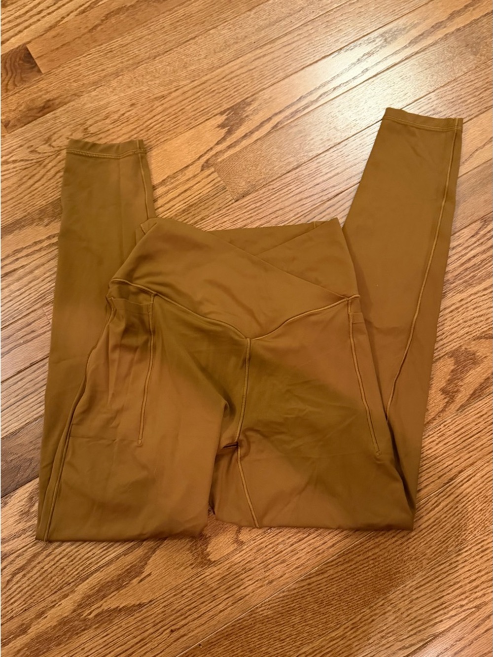 NWOT bronze crossover aerie offline leggings